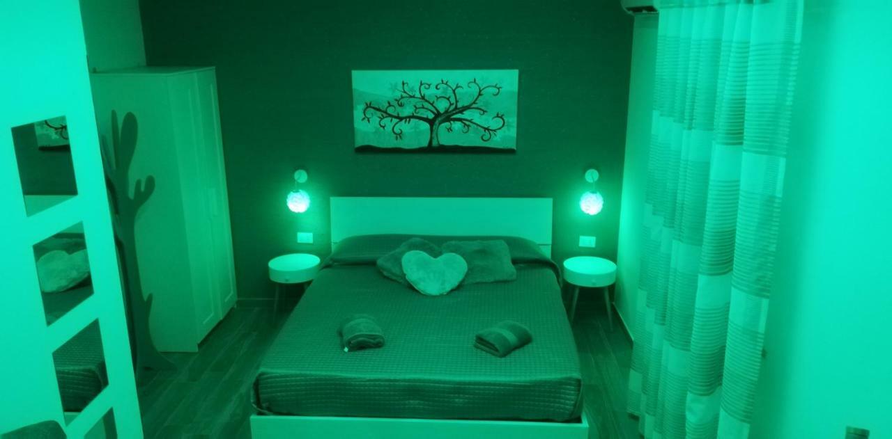 Вилла The Ladybug Holiday House - Locazione Turistica Сиракузы Экстерьер фото