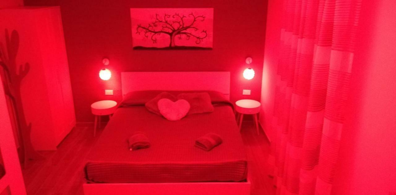Вилла The Ladybug Holiday House - Locazione Turistica Сиракузы Экстерьер фото